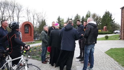 echodnia.eu Msza święta w intencji kolarzy z udziałem biskupa Mariana Florczyka