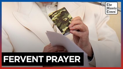 Pope shows rosary of slain Ukrainian soldier, denounces 'madness of war'