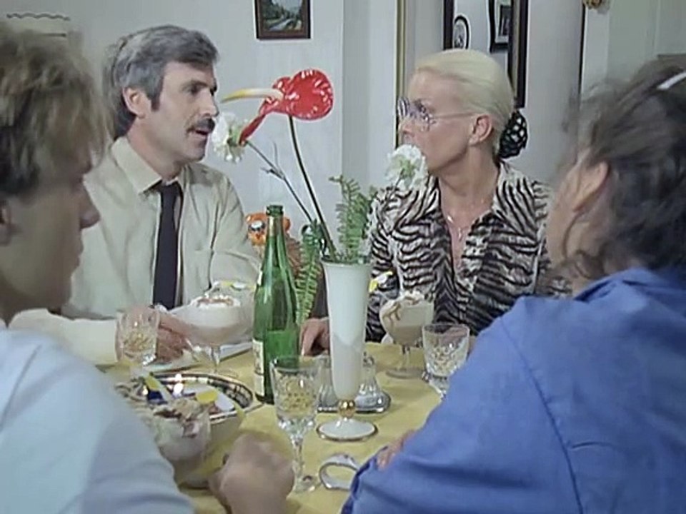 Barfuß ins Bett (DDR 1988–1990) E07-Neubeginn