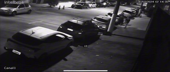 Novos vídeos mostram dono de Porsche antes de matar motorista de app