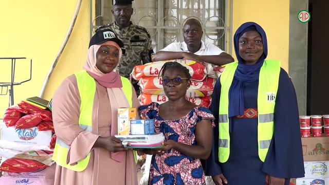 Région – Man : La Fondation IBS offre des vivres et non-vivres aux détenus des prisons de Man et Touba