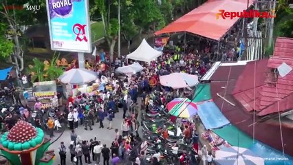 Jokowi Berburu Takjil di Jambi