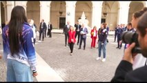 Giorgia Meloni palleggia con le campionesse volley a Palazzo Chigi