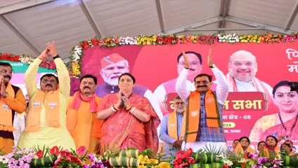 स्मृति ईरानी ने पन्ना में विपक्षी गठबंधन का जमकर उड़ाया मजाक, कहा- विपक्ष को लगाना है इंजेक्शन