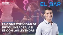 La competitividad de Carles Puyol hasta con las leyendas de Kirguistán: no dejó tocar el balón a un histórico del país