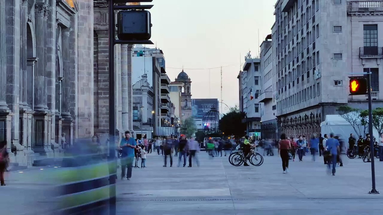 Lungo strada a Milano con Davide Rombolotti