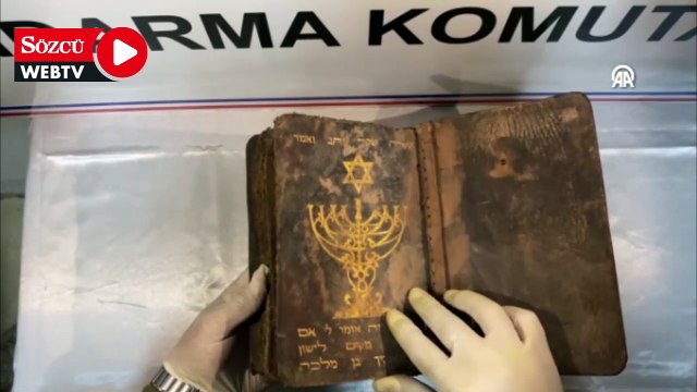 Ağrı'da 1000 yıllık olduğu değerlendirile kitap ele geçirildi