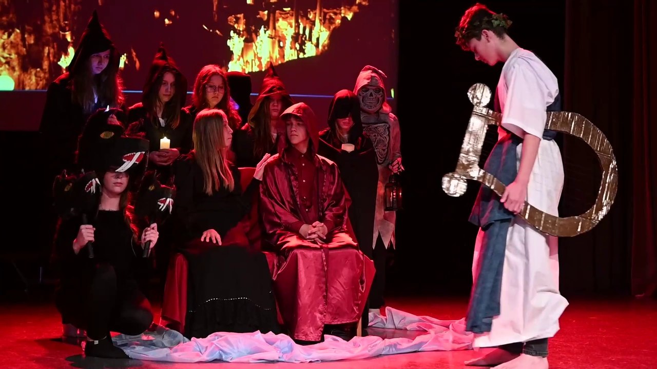 Wspaniałe Występy Na III Świętokrzyskim Przeglądzie Teatrów Szkolnych