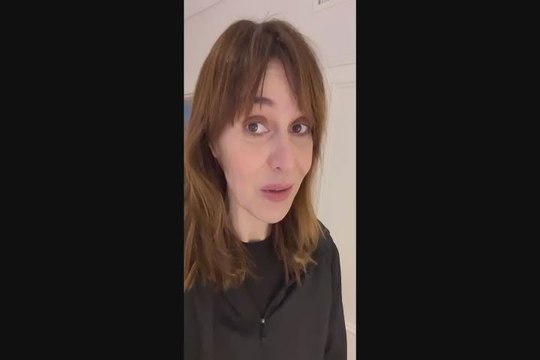 Fiorella Mannoia compie 70 anni: da Cortellesi a Turci, gli auguri di amici e colleghi - Video