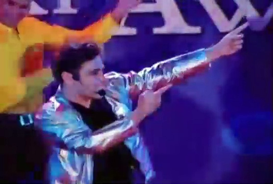 Chan Vergay - Awaz - Haroon - High Quality - She Is Looking Good