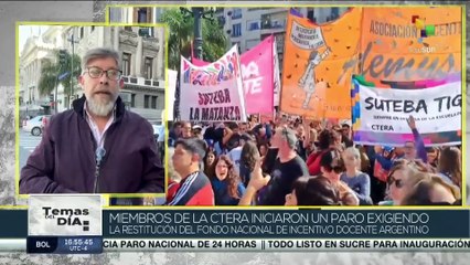 En Argentina los docentes realizan paro nacional contra Javier Milei