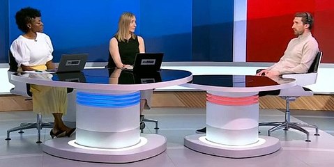 Liverpool 3-1 Sheffield United: Late surge returns Reds to top of the table