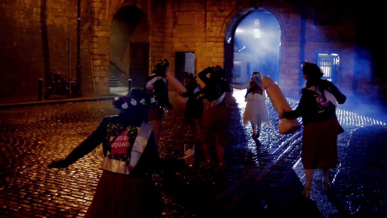 Let the Wrong One In (2021) stream deutsch anschauen