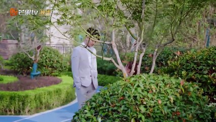 BẠN GÁI DƯỚI LẦU XIN KÝ NHẬN - TẬP 01