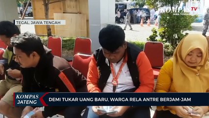 Demi Tukar Uang Baru, Warga Rela Antre Berjam-jam
