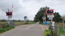 Level Crossing - Bannold Road, Waterbeach (02-10-23 at 11:00AM)