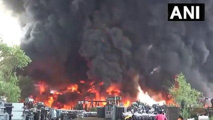 जब धड़धड़ा के लगी आग, मच गई चीख पुकार, लोग बोले- भागो-भागो