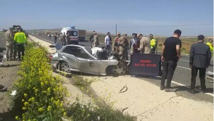 Şanlıurfa'da otomobil ile kamyon çarpıştı: 4 kişi hayatını kaybetti