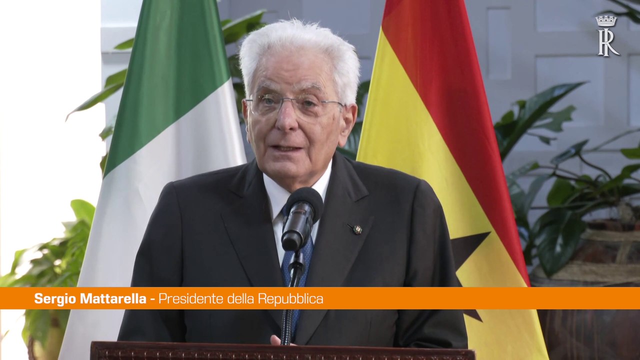 Migranti, Mattarella "Fenomeno da gestire globalmente"