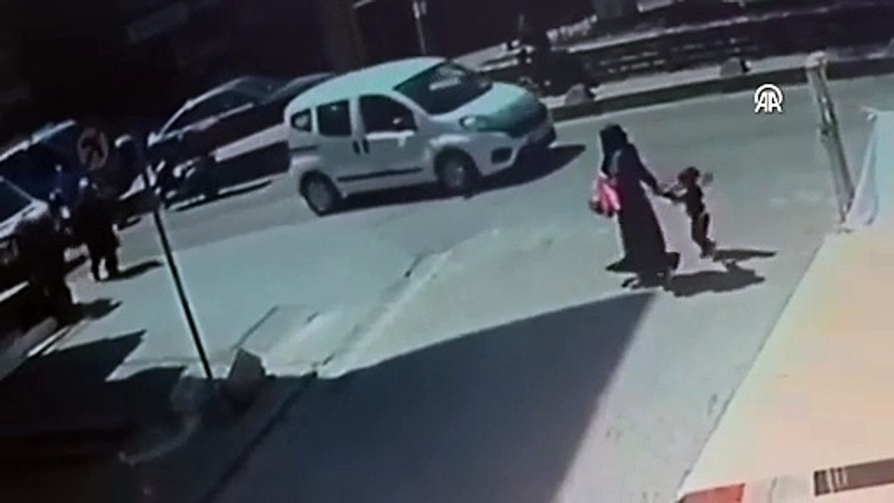 Bahçelievler'de korkunç ölüm! 3 yaşındaki çocuğu ezdi
