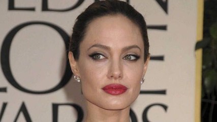 Angelina Jolie accuse une nouvelle fois Brad Pitt de violences physiques