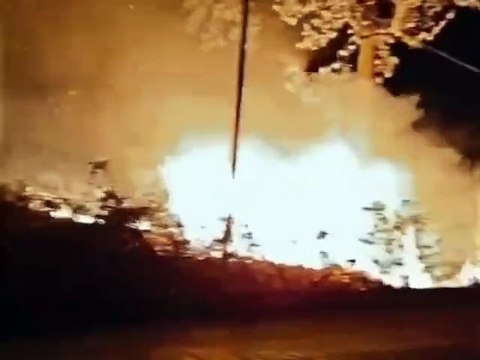 हाइवे किनारे लगी आग खेत तक पहुंची, तीन एकड़ में लगी फसल जलकर खाक