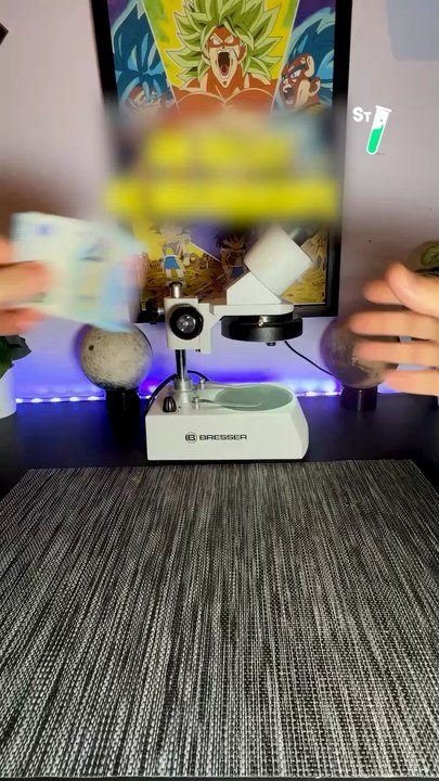 Un paquet de détails se cachent sur les billets de banque : découvre les avec @niko.astro !