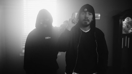 Capital Bra - KAPUTTE NIKES