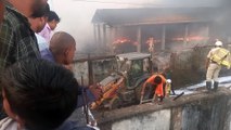रायपुर में सीएसपीडीसीएल के ट्रंासफार्मर गोदाम में भीषण आग, बम की तरह फूटते रहे ट्रांसफॉर्मर, फैलती लपटें देखकर दहशत में लोग भागने लगे
