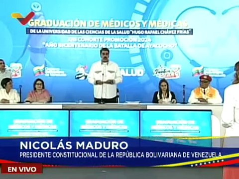 Pdte. Maduro entrega títulos de médicos a estudiantes de la Universidad de la Ciencia de la Salud