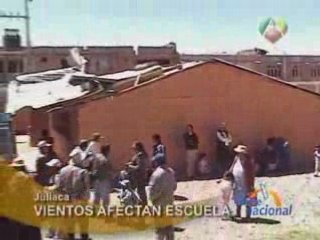 VIENTOS AFECTAN ESCUELA - JULIACA