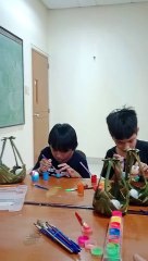 Egg painting with the Kids