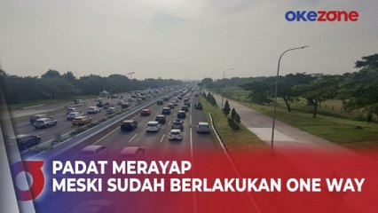 Download Video: Arus Lalu Lintas Tol Cipali Km 86 Padat Merayap meski Sudah Berlakukan One Way