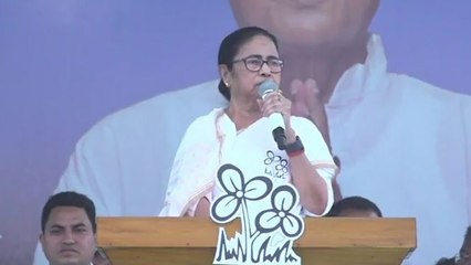 মাঝরাতে NIA বাড়ি ঢুকলে কি মহিলারা ইজ্জত বাঁচাবেন না? ভূপতিনগর নিয়ে মন্তব্য Mamata-র