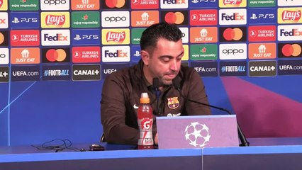 Xavi y la defensa de Mbappe