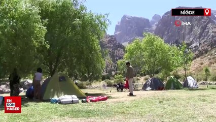Niğde'de dağcıların ve doğaseverlerin gözdesi Aladağlar