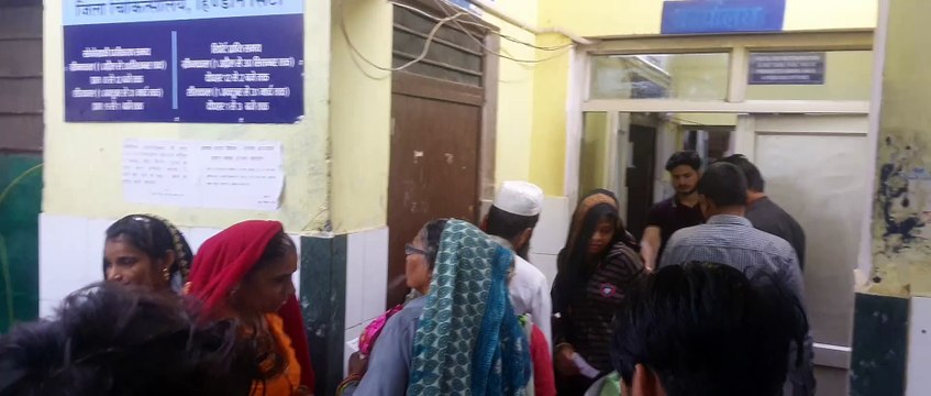 राजस्थान के इस सरकारी अस्पताल में सोनोग्राफी के लिए सुबह से लगती कतार, टोकन नहीं तो दूसरे दिन तक इंतजार