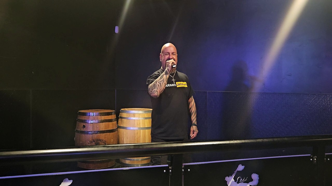 SYSTEM OF A DOWN - VIOLENT PORNOGRAPHY (PERFORMED AT THE WESTERNER)