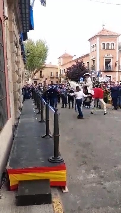 Accidentado inicio de Mondas