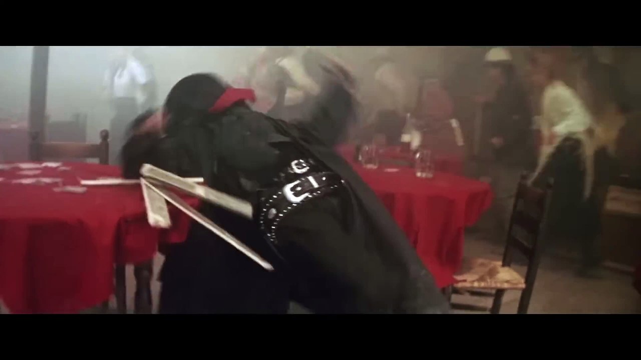 Jet Li's fight with the robbersOnce Upon A Time In China And America