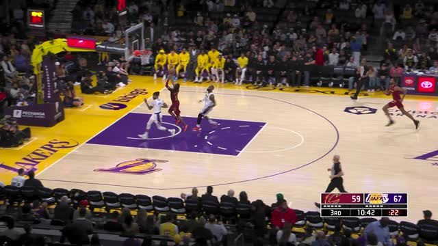 LeBron denies Garland with vintage chase down block