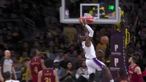 Double dunk delight for LeBron against Cavaliers