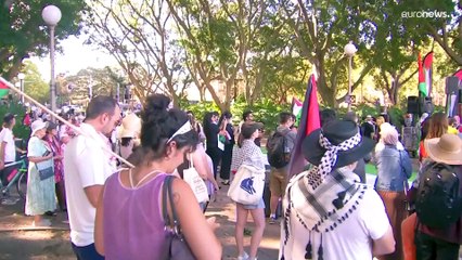 رئيس الوزراء الأسترالي يدعو إسرائيل لاحترام القانون الدولي