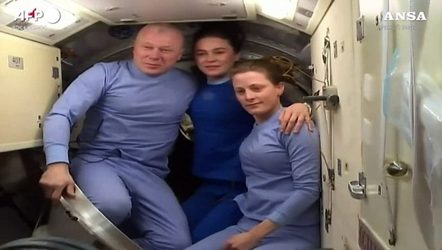 Rientrata la Soyuz con la prima donna bielorussa nello spazio