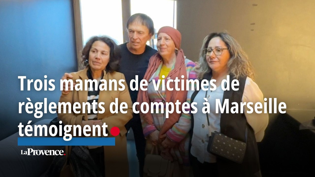 Trois mamans de victimes de règlements de comptes à Marseille échangent avec le leader du groupe corse I Muvrini