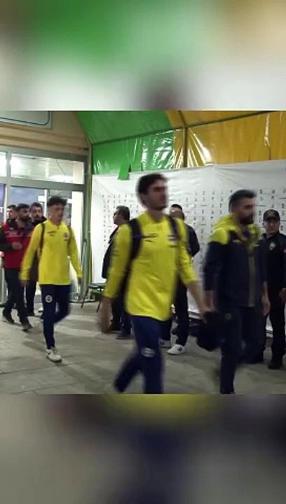 Fenerbahçe kafilesi Süper Kupa sonrası stattan ayrıldı