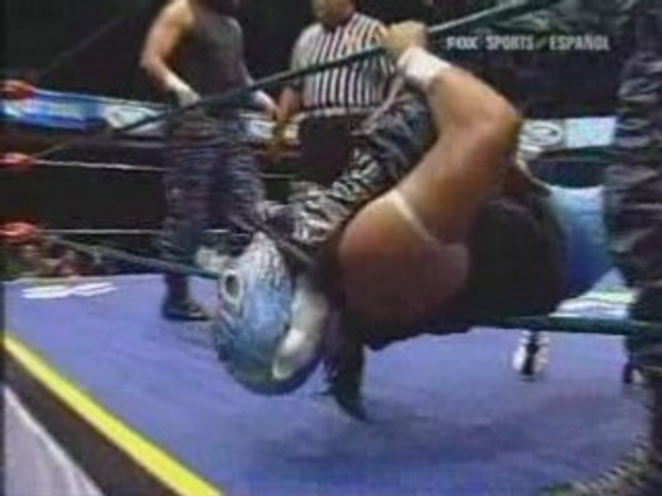 Super Comando & Artillero vs Molotov & Tiger Kid