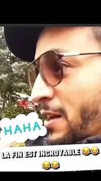 trois douce عند وصول المهاجرين إلى الجزائر ميناء الجزائر مرسيليا لا جولييت وهران سكيكدة عنابة بجاية قارب الجزائر العبارات كورسيكا لينيا نقل الأمتعة فان الجمارك الشرطة الدرك port d'alger en panne renault clio