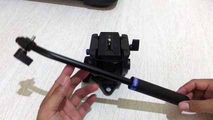 Benro Pro Fluid Tripod Head Review and Unboxing