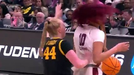KAMILLA CARDOSO LED THE GAMECOCKS TO THEIR PERFECT SEASON  | ESPN College Basketball